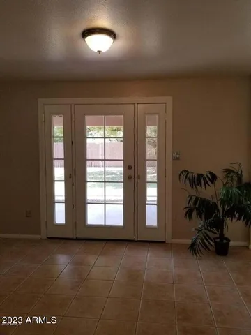 $2,100 | 14420 North 39th Way, Phoenix, AZ 85032