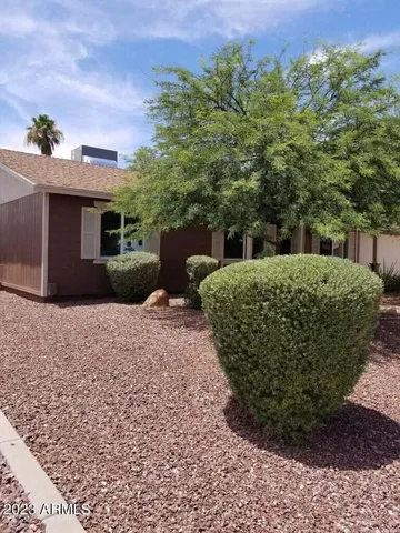 $2,100 | 14420 North 39th Way, Phoenix, AZ 85032