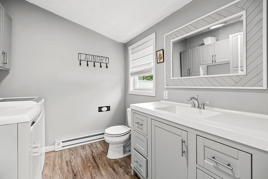 54 McDonald Road Wilmington, MA 01887 - Photo 4 of 29 Gallery Image 4