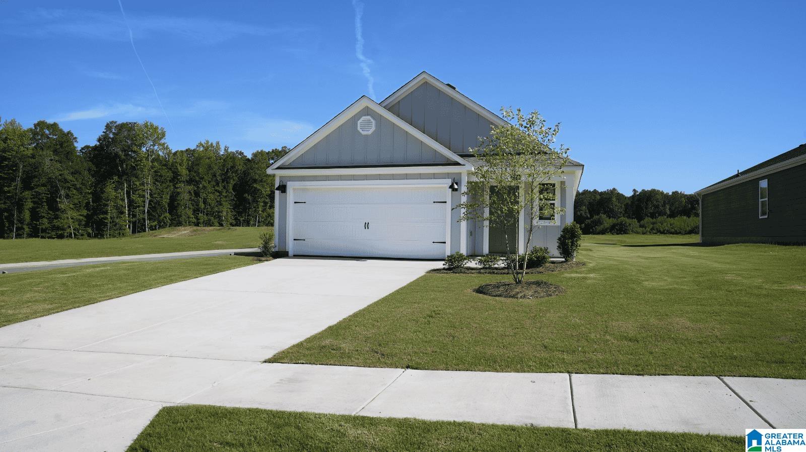 304 Willoughby Road Sterrett, AL 35147 - Photo 2 of 15