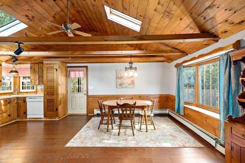 278 Mayfair Road Dennis, MA 02660 - Photo 11 of 26 Gallery Image 11
