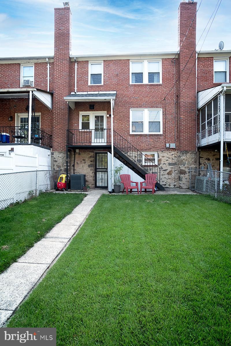35 Briarwood Road Baltimore, MD 21228 - Photo 18 of 19 Gallery Image 18