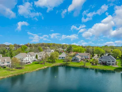 $499,000 | 8 Heaton Court, Sugar Grove, IL 60554