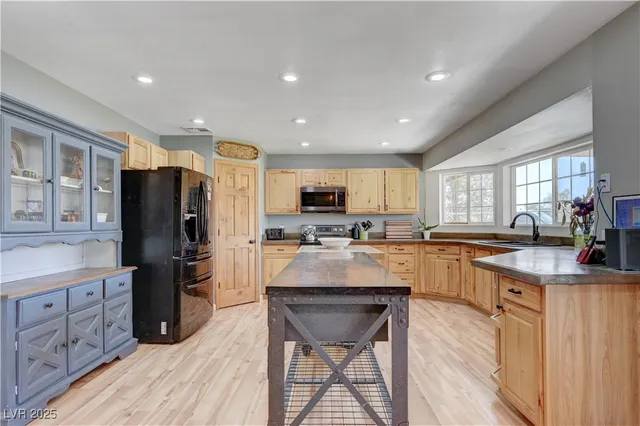 $595,000 | 1775 South Dude Drive, Moapa, NV 89025