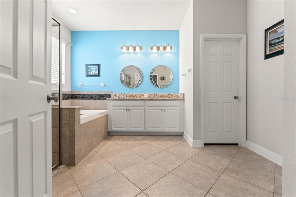 18620 Rococo Road Spring Hill, FL 34610 - Photo 17 of 49 Gallery Image 17