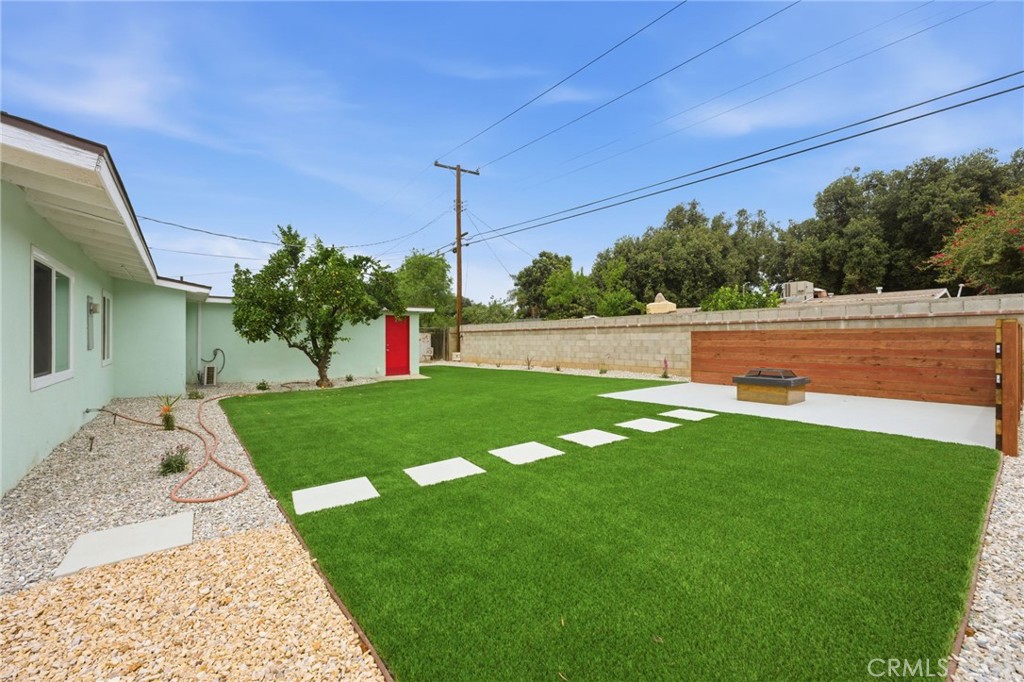3833 Overland Street Riverside, CA 92503 - Photo 7 of 9 backyard