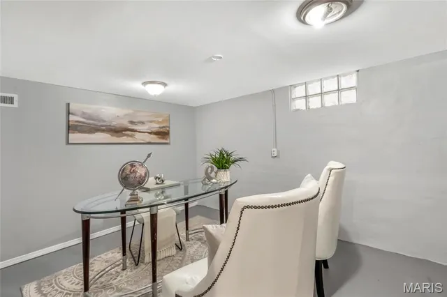 $125,000 | 8 Jendale Court, St. Louis, MO 63136