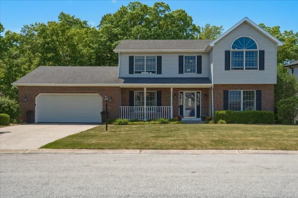 $484,900 | 8125 Doe Glen Court, Mount Pleasant, WI 53406
