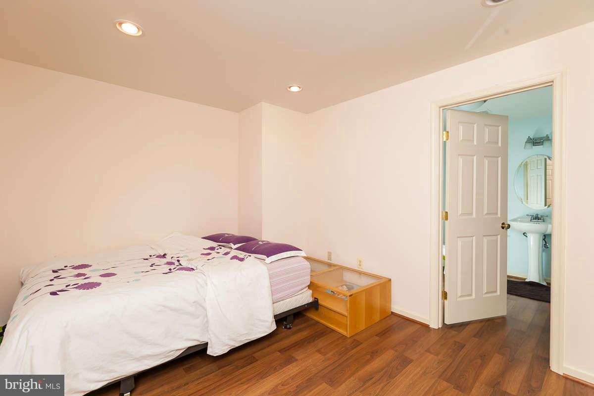 1909 Cranbourne Road Lutherville-Timonium, MD 21093 - Photo 18 of 19 Bedroom