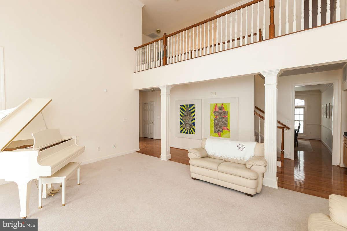 1909 Cranbourne Road Lutherville-Timonium, MD 21093 - Photo 6 of 19 Family Room