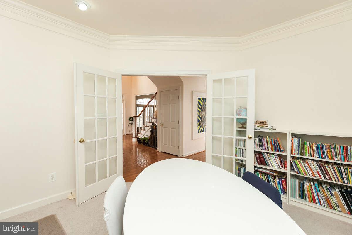 1909 Cranbourne Road Lutherville-Timonium, MD 21093 - Photo 9 of 19 Interior (General)