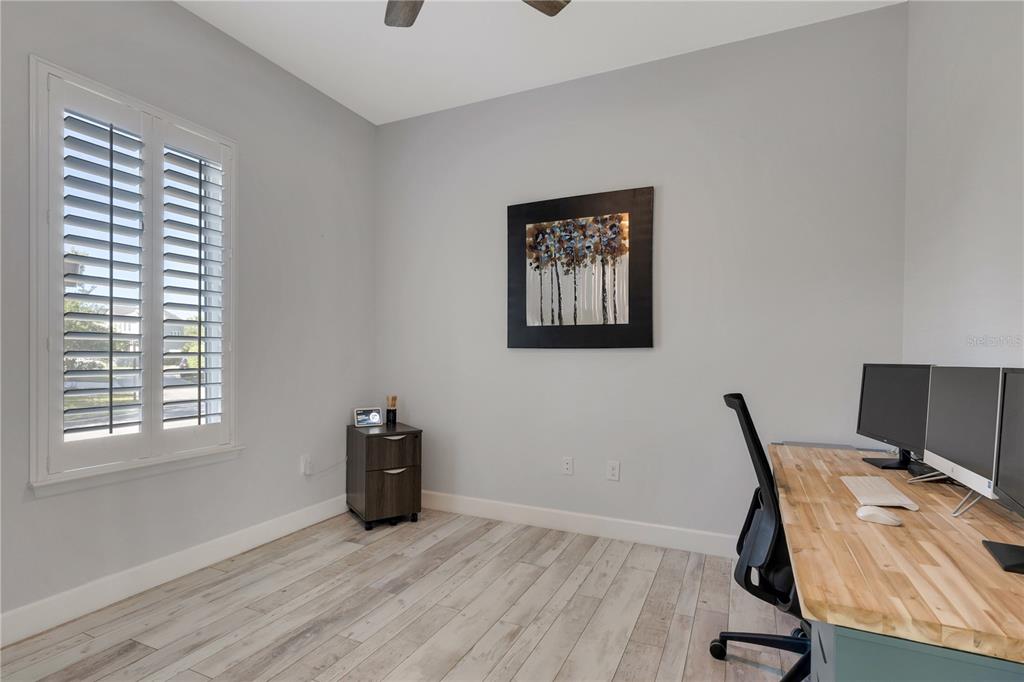 8427 Reymont Street Orlando, FL 32827 - Photo 12 of 37