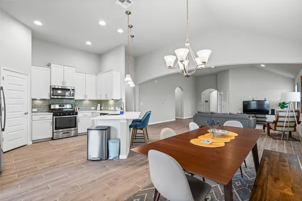 $2,500 | 10218 Ansel Drive, Austin, TX 78747
