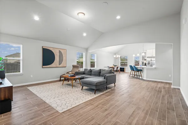 $2,500 | 10218 Ansel Drive, Austin, TX 78747