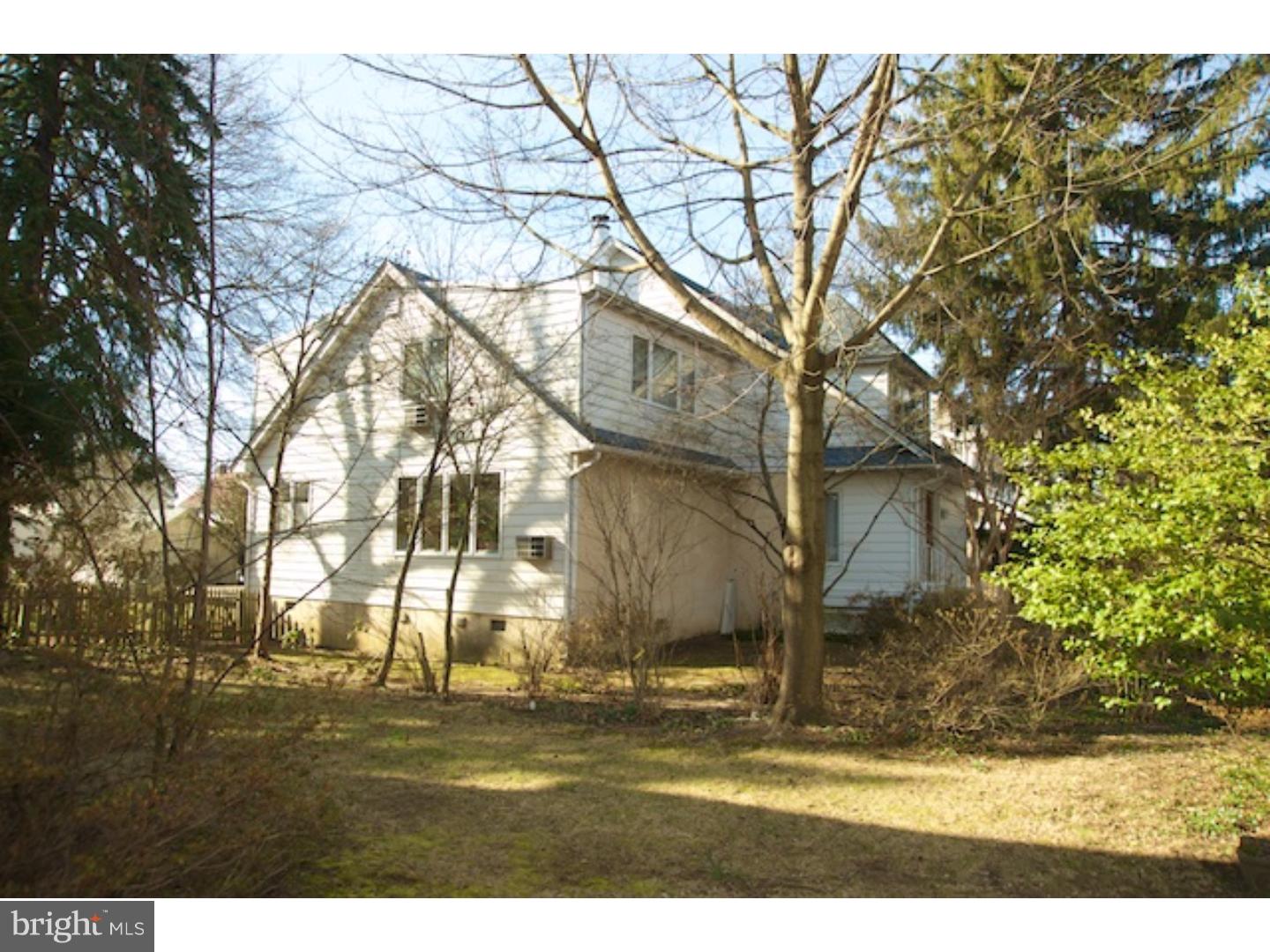 335 Oxford Road Havertown, PA 19083 - Photo 5 of 21 Exterior Side