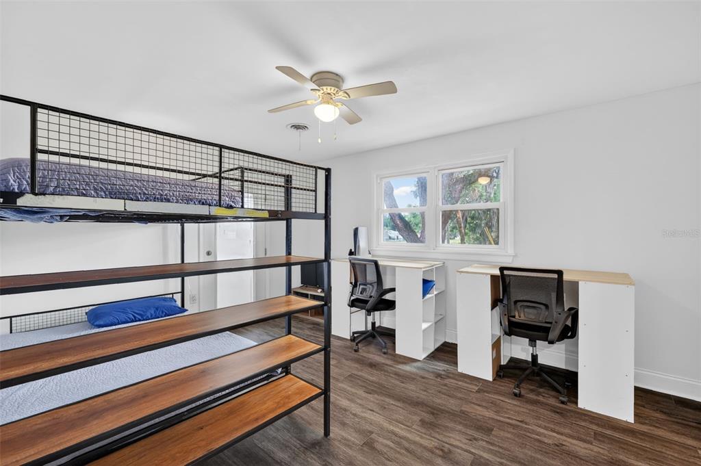 5537 Lake Street Mount Dora, FL 32757 - Photo 16 of 31