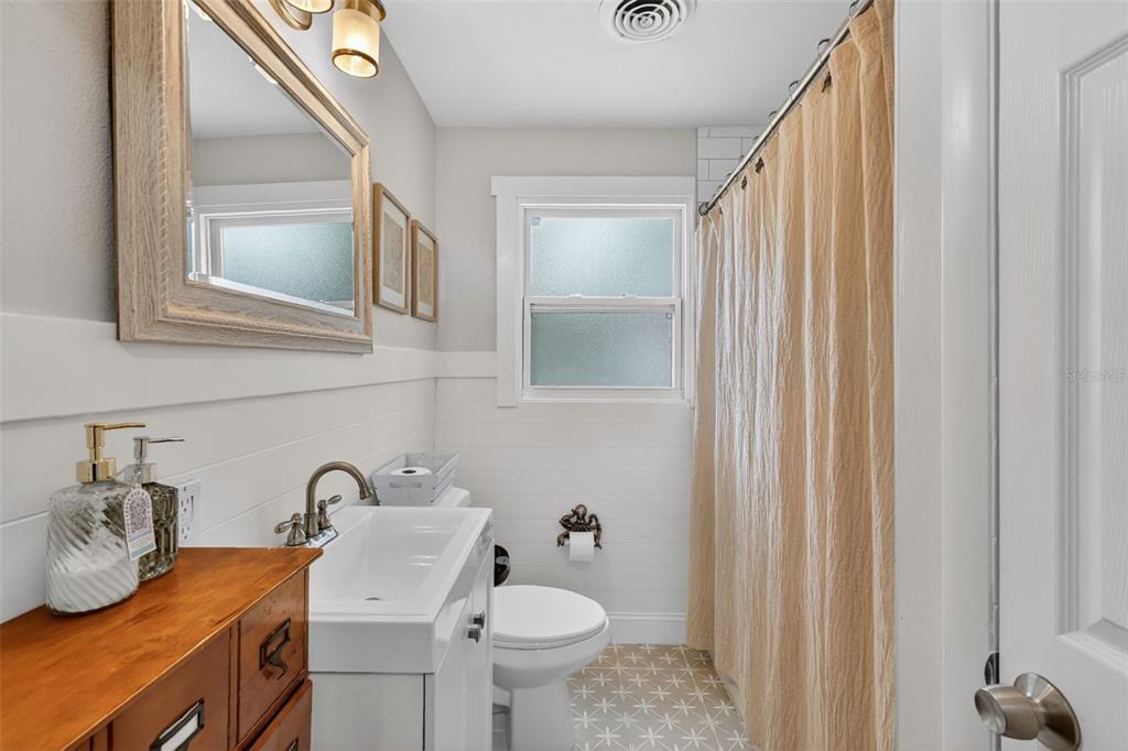 5537 Lake Street Mount Dora, FL 32757 - Photo 18 of 31