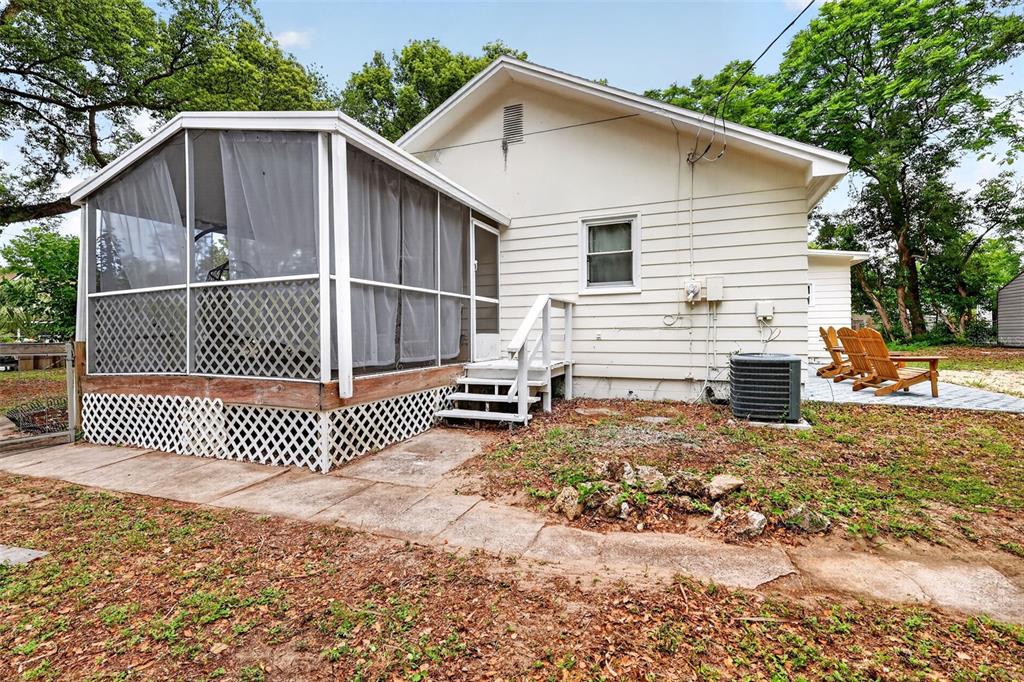 5537 Lake Street Mount Dora, FL 32757 - Photo 25 of 31