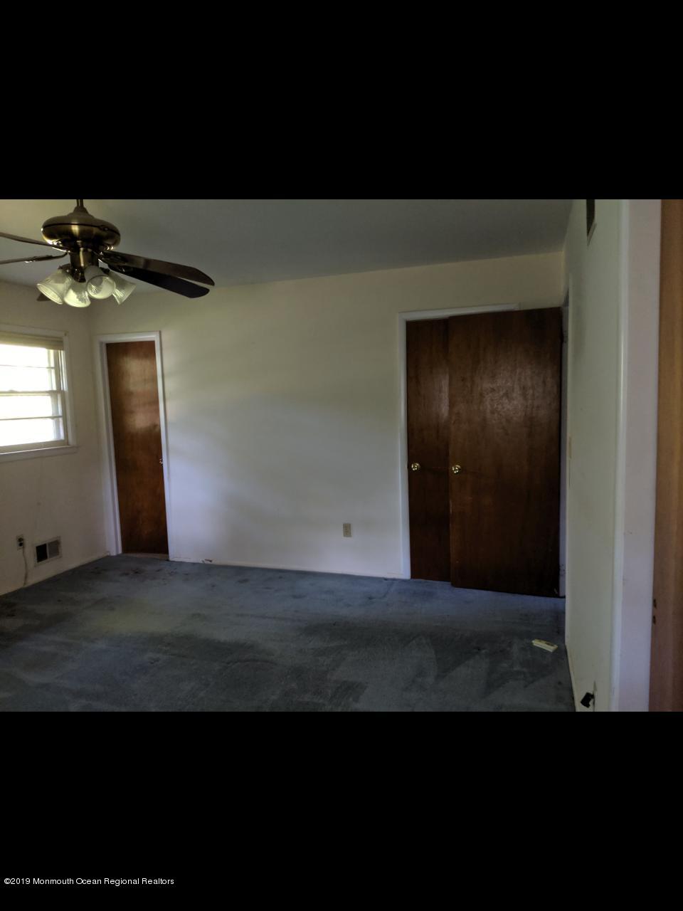 193 Frank Applegate Road Jackson, NJ 08527 - Photo 7 of 21 BEDROOM 2