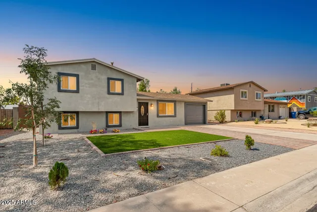 a house view with a outdoor space