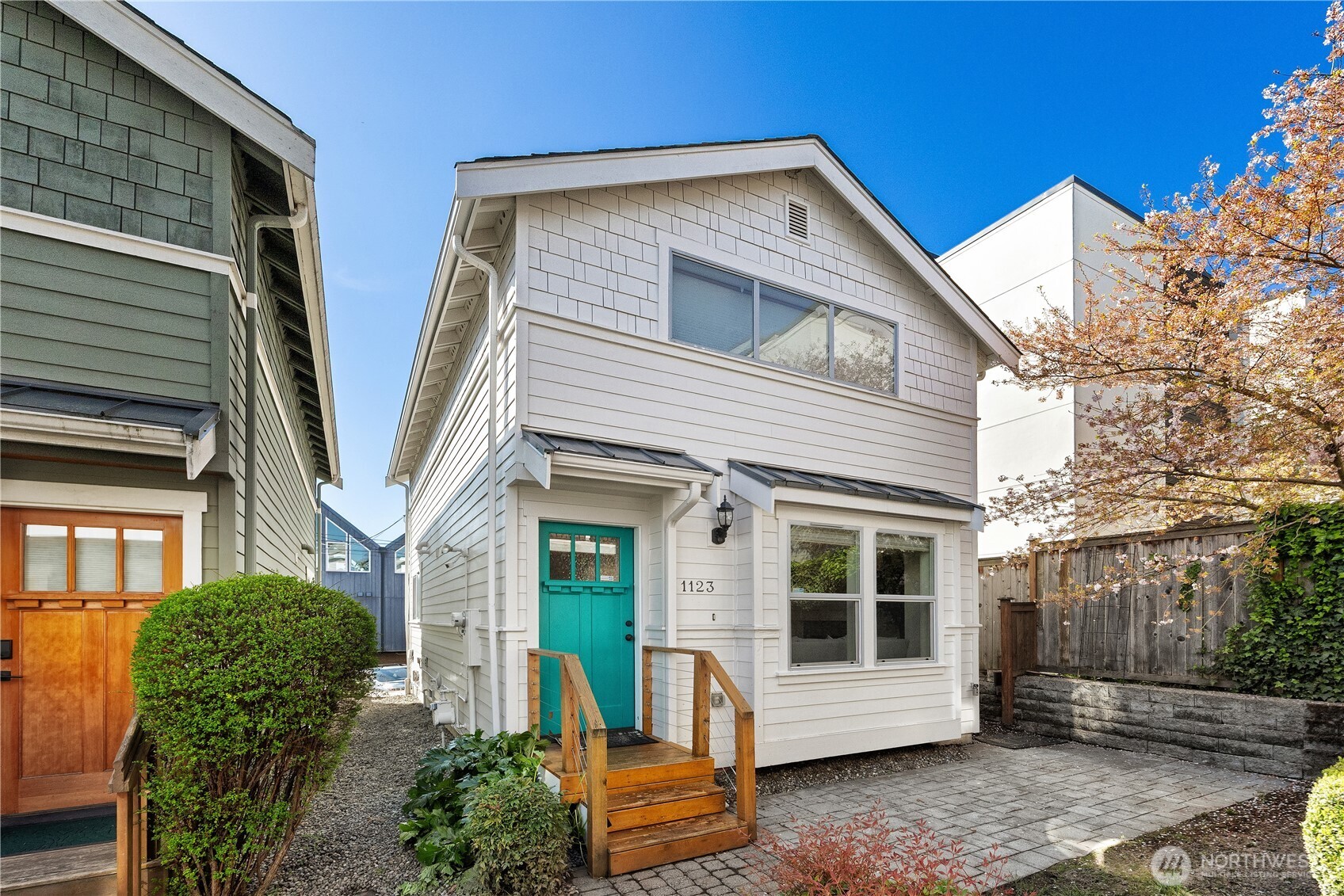1123 24th Avenue South Seattle, WA 98144 - Photo 2 of 21