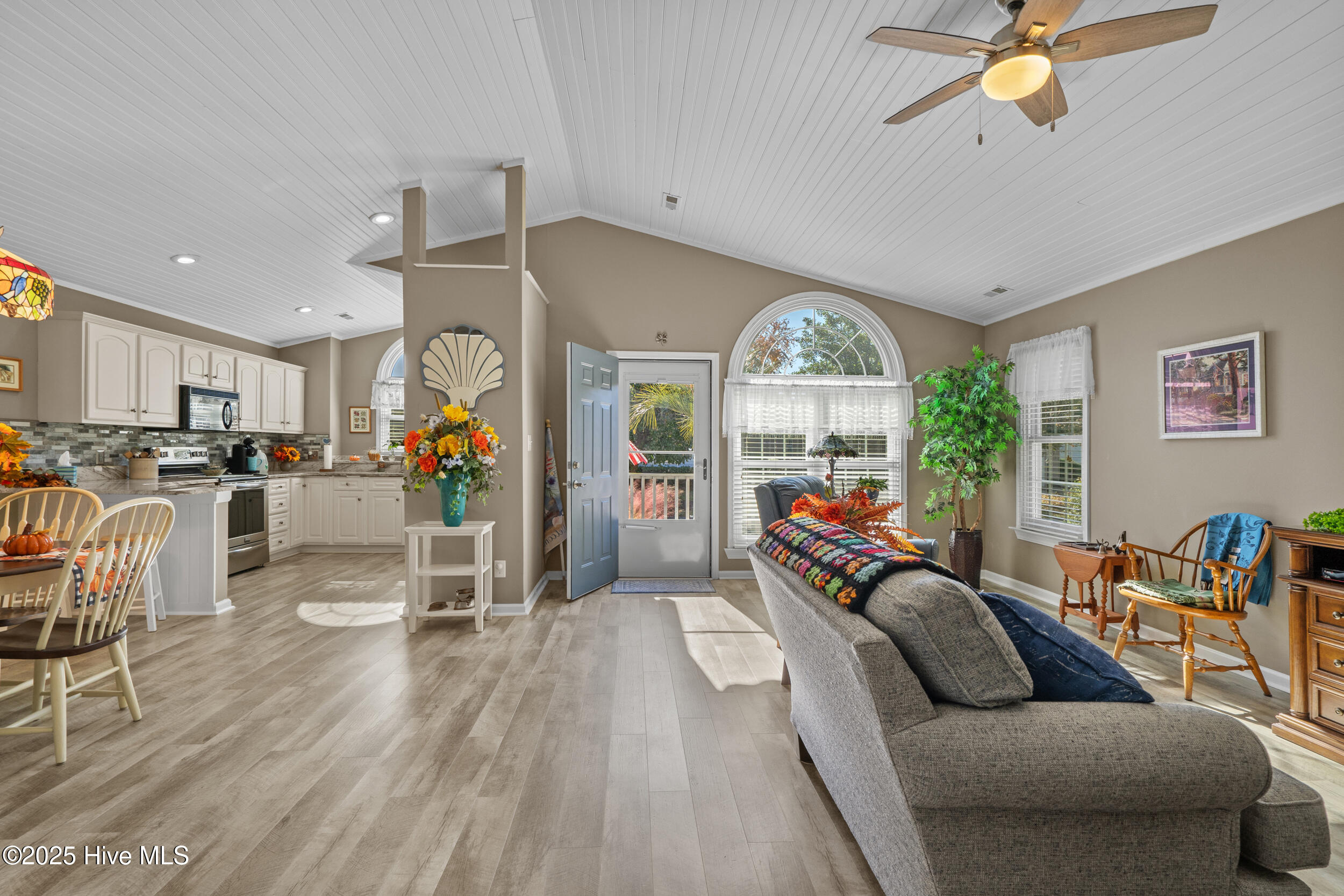 482 Pepper Breeze Avenue Southwest Calabash, NC 28467 - Photo 6 of 55 482 pepper breeze ave sw - 12