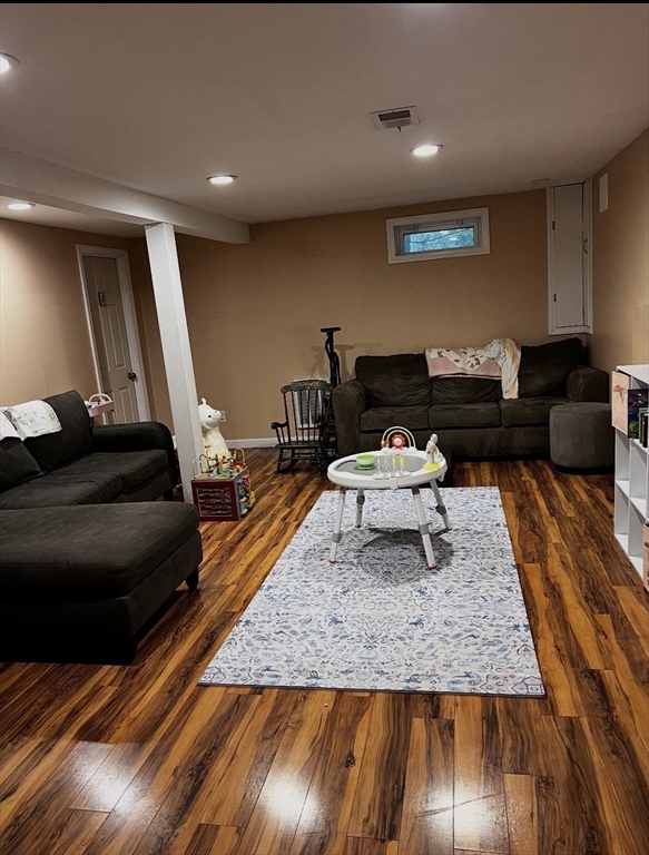 1661 State Road Plymouth, MA 02360 - Photo 12 of 24