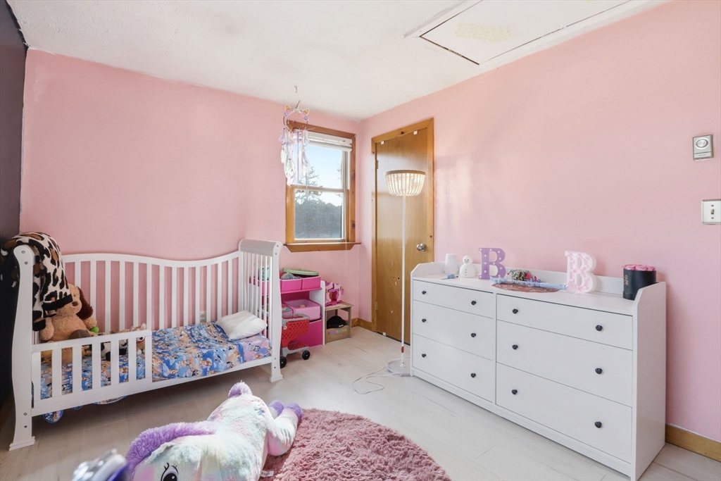 1661 State Road Plymouth, MA 02360 - Photo 10 of 24