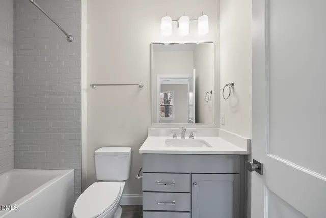 $2,050,000 | 1221 Dixie Trail, Raleigh, NC 27607