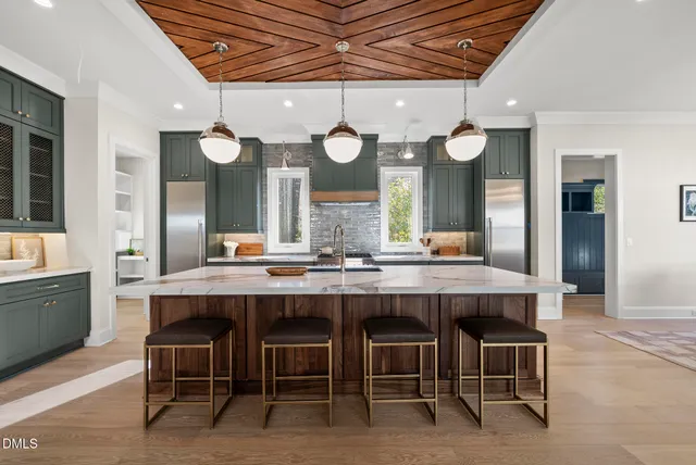 $2,050,000 | 1221 Dixie Trail, Raleigh, NC 27607