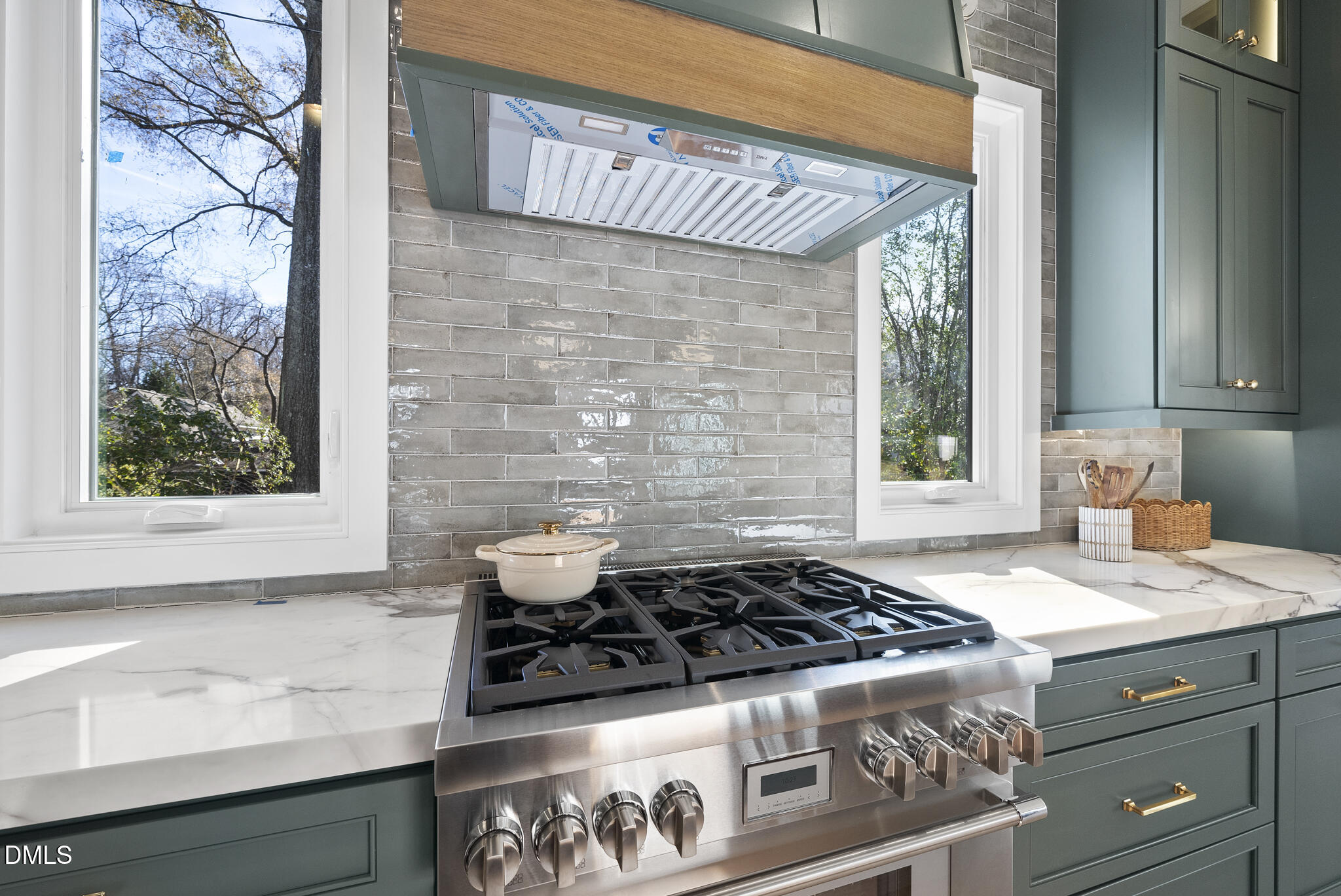 1221 Dixie Trail Raleigh, NC 27607 - Photo 8 of 51 DSC03967