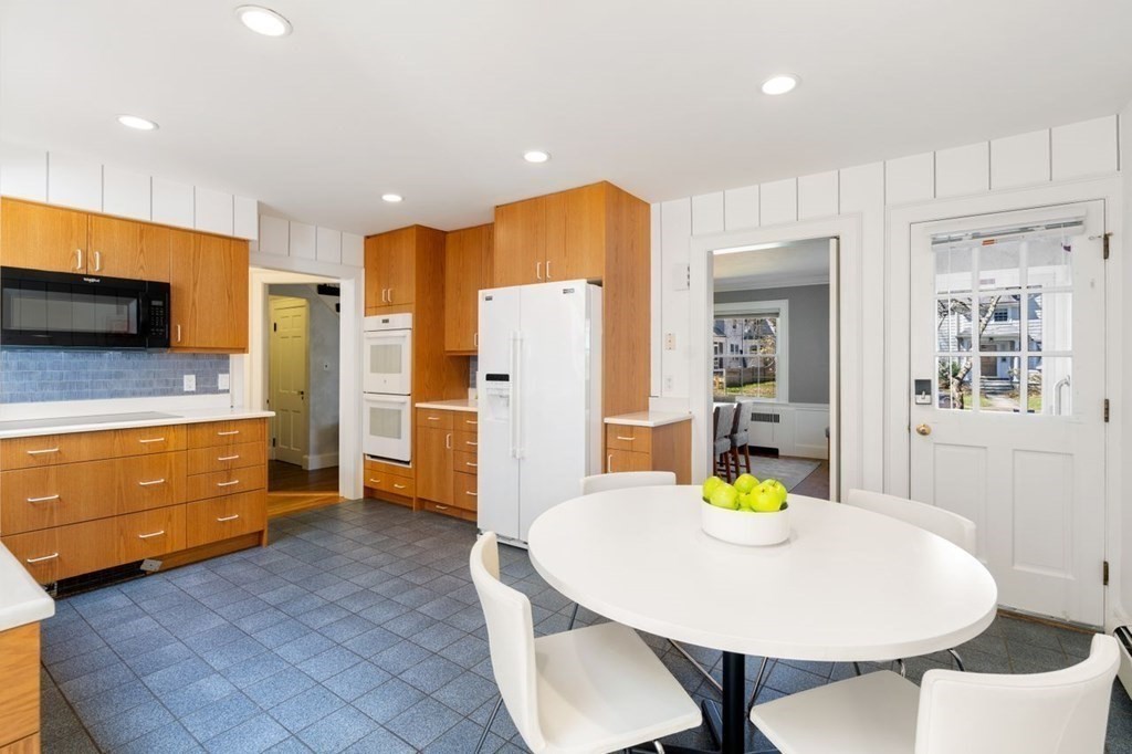 45 Morse Road Newton, MA 02460 - Photo 14 of 42