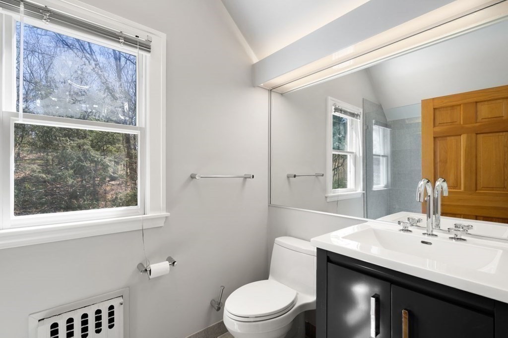 45 Morse Road Newton, MA 02460 - Photo 23 of 42