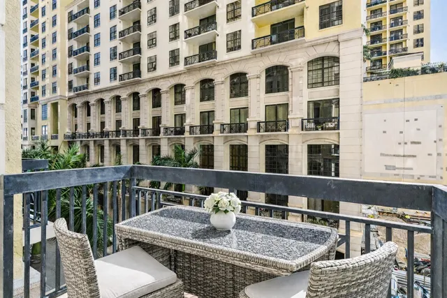 $4,500 | 701 South Olive Avenue, Unit 305, West Palm Beach, FL 33401