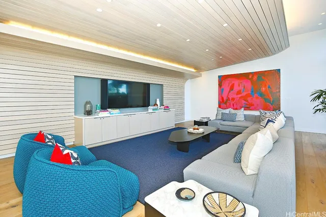 $4,000 | 1001 Queen Street, Unit 1403, Honolulu, HI 96814