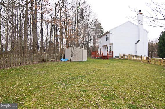9055 Manorwood Road Laurel, MD 20723 - Photo 6 of 26 Rear yard