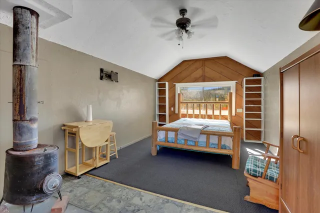 $750,000 | 131 Country Lane, Newport, WA 99156