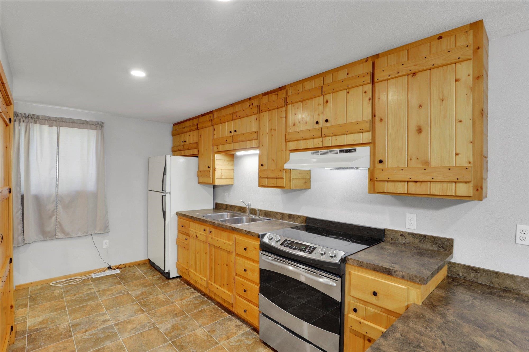 131 Country Lane Newport, WA 99156 - Photo 38 of 43