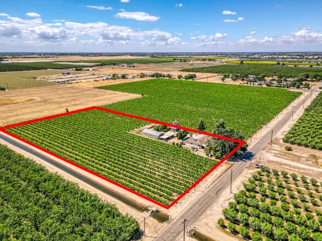 $675,000 | 3155 South Walnut Avenue, Fresno, CA 93706