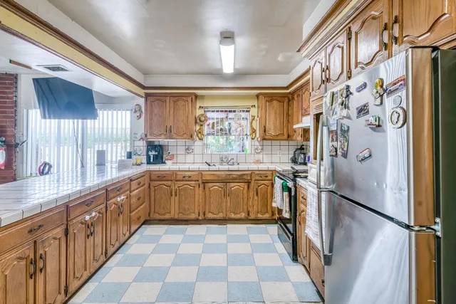 $675,000 | 3155 South Walnut Avenue, Fresno, CA 93706