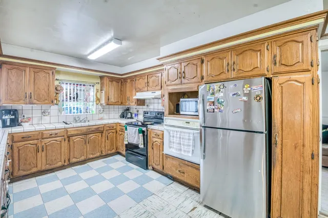 $675,000 | 3155 South Walnut Avenue, Fresno, CA 93706