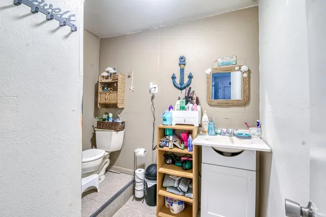 $675,000 | 3155 South Walnut Avenue, Fresno, CA 93706