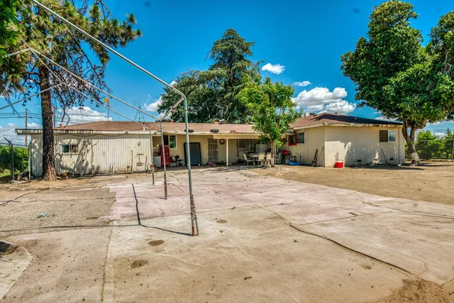 $675,000 | 3155 South Walnut Avenue, Fresno, CA 93706