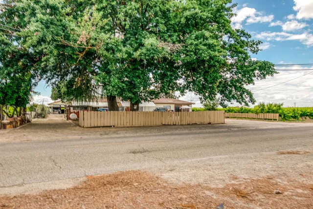 $675,000 | 3155 South Walnut Avenue, Fresno, CA 93706