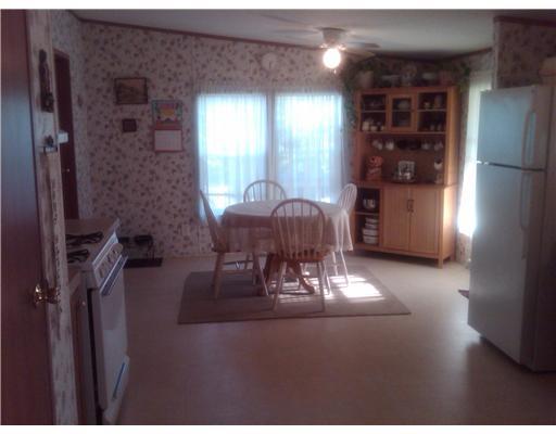 341 Chambers Street Apollo, PA 15613 - Photo 7 of 16 Dining Room. Vaulted ceilings are throughout.
