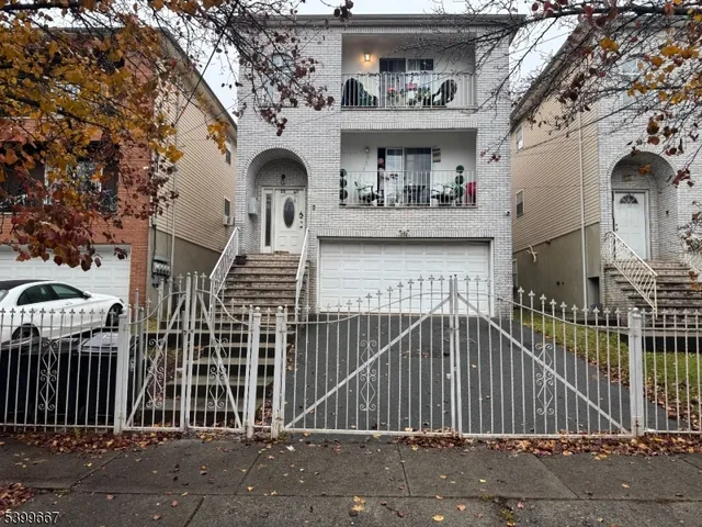 $2,000 | 39 Hedden Terrace, Newark, NJ 07108