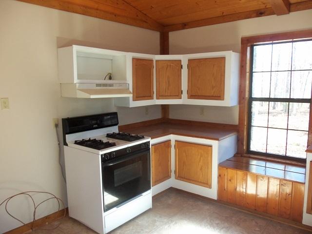 490 Fernhill Road Pikeville, TN 37367 - Photo 5 of 6 2-13-15 014
