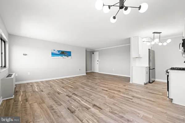 $2,650 | 1300 South Arlington Ridge Road, Unit 702, Arlington, VA 22202