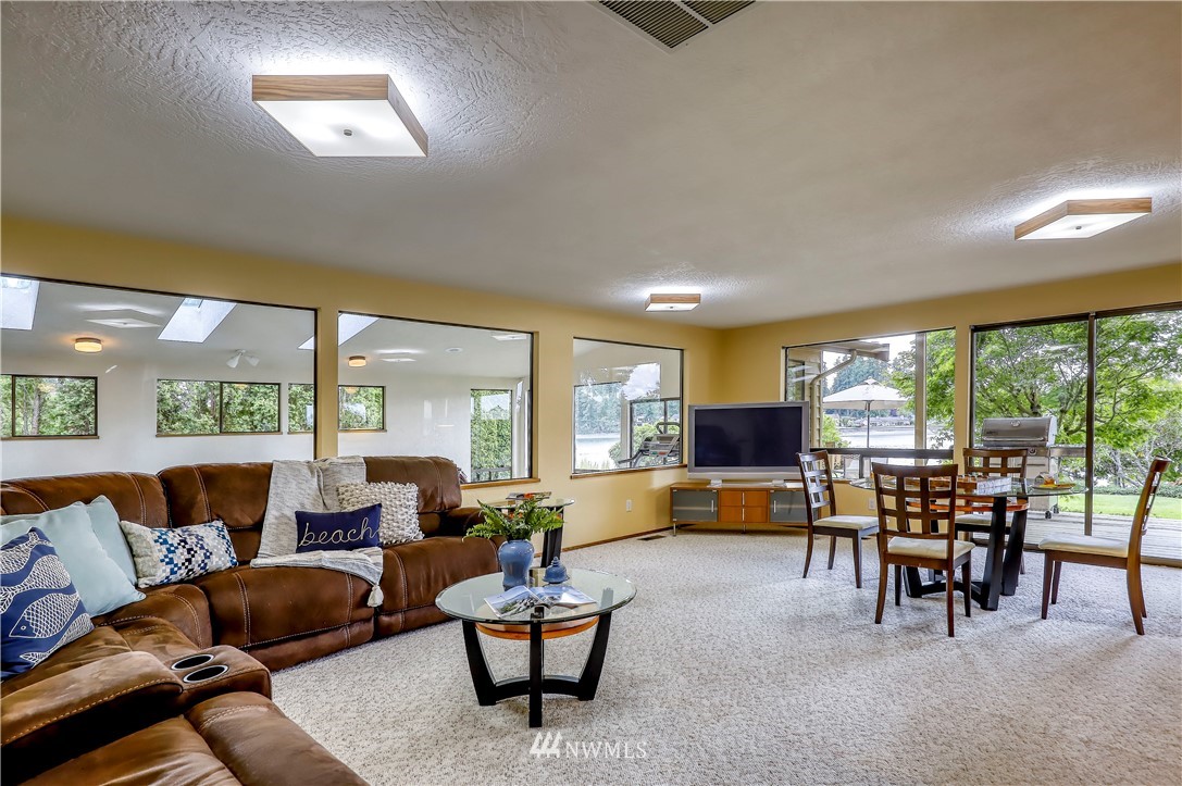 3063 Rocky Point Road Northwest Bremerton, WA 98312 - Photo 14 of 40 Gallery Image 14