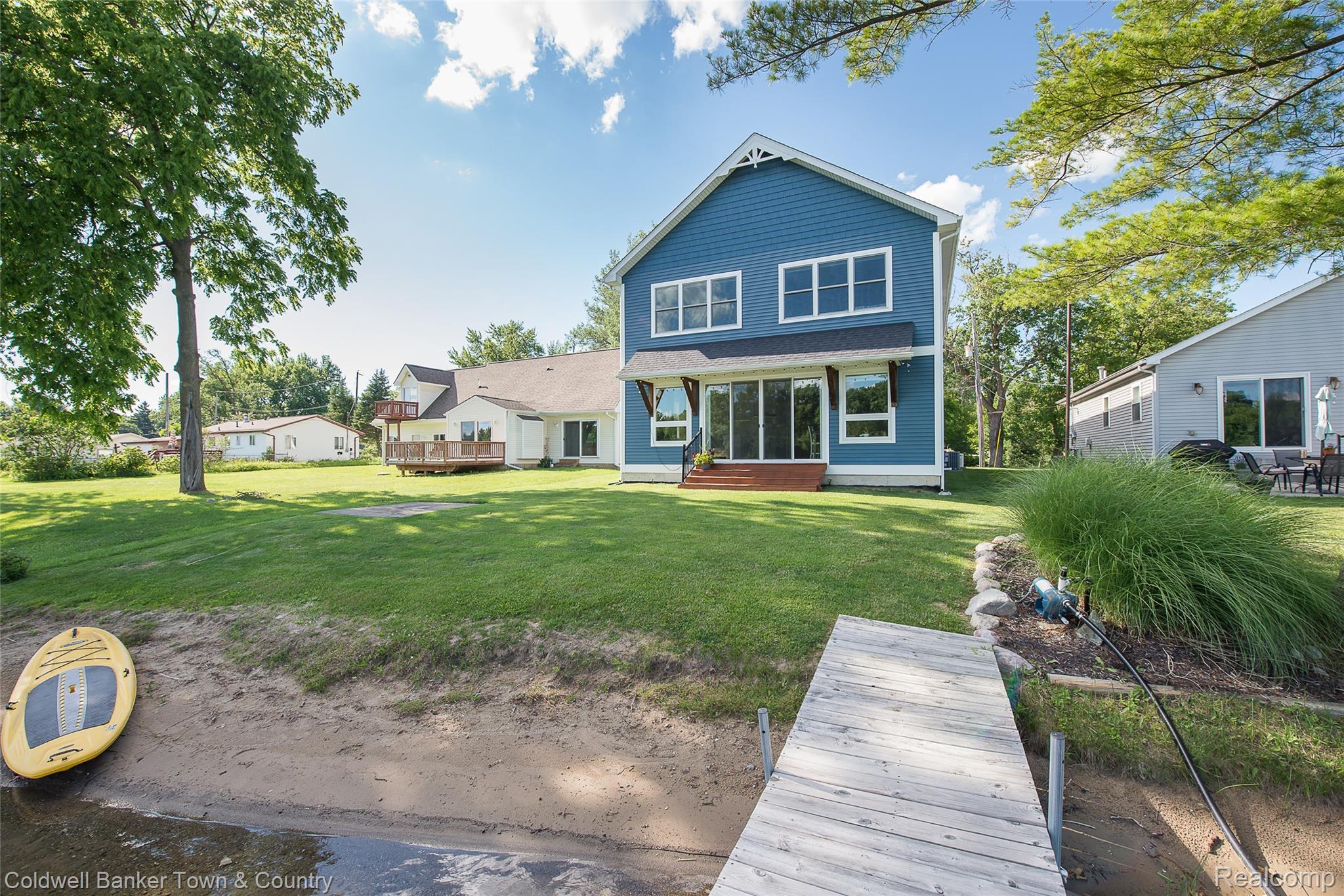 11634 Island Court Hartland, MI 48353 - Photo 11 of 56 DSC_9871.jpg